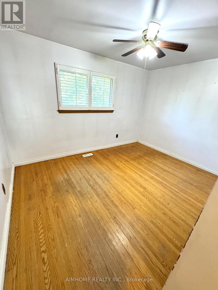 (Main) - 31 Poplar Road, Toronto, Ontario  M1E 1Y9 - Photo 18 - E12375843