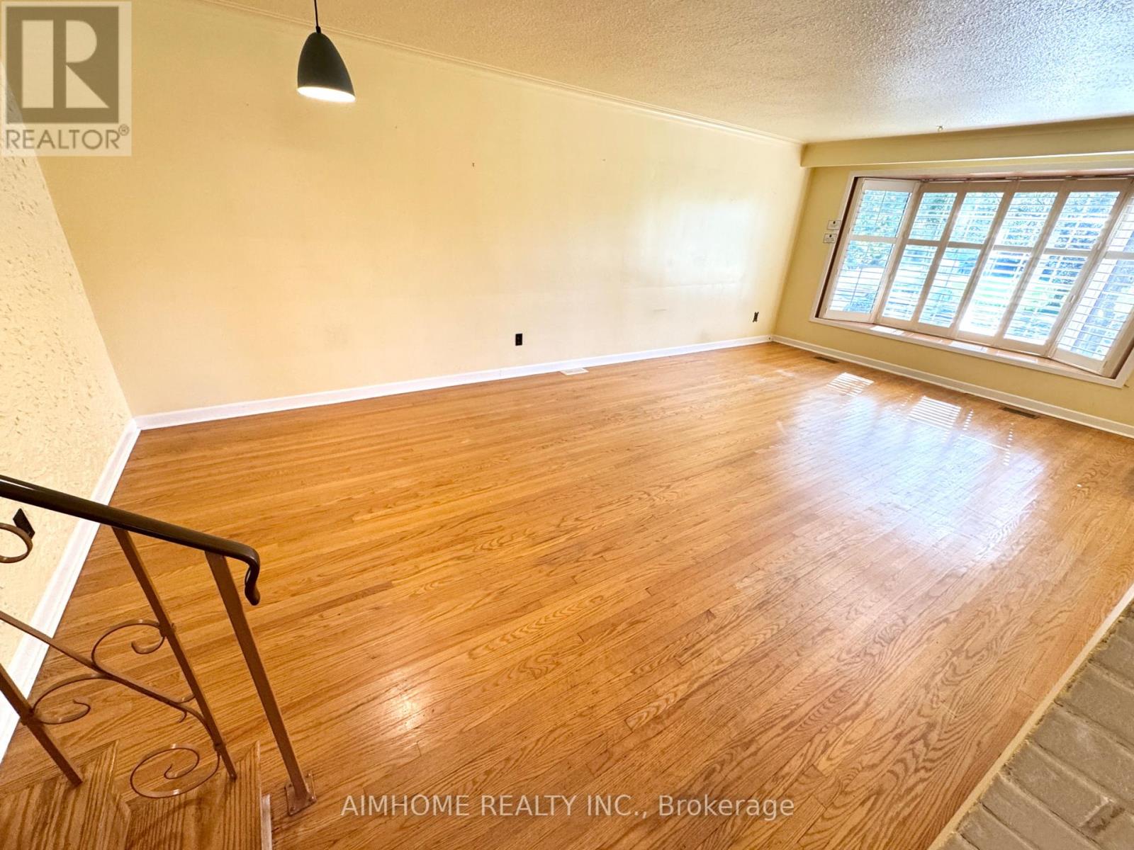 (Main) - 31 Poplar Road, Toronto, Ontario  M1E 1Y9 - Photo 7 - E12375843