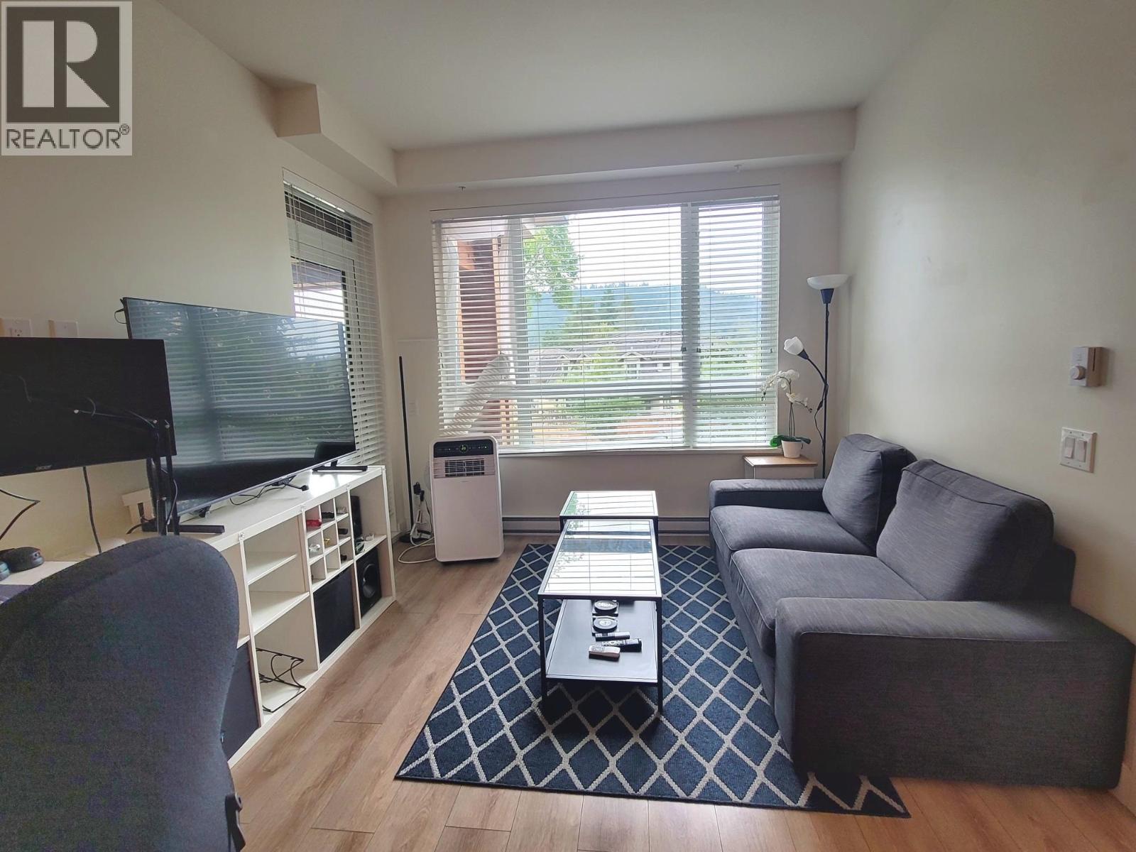 212 721 Anskar Court, Coquitlam, British Columbia  V3J 0L4 - Photo 3 - R3042458