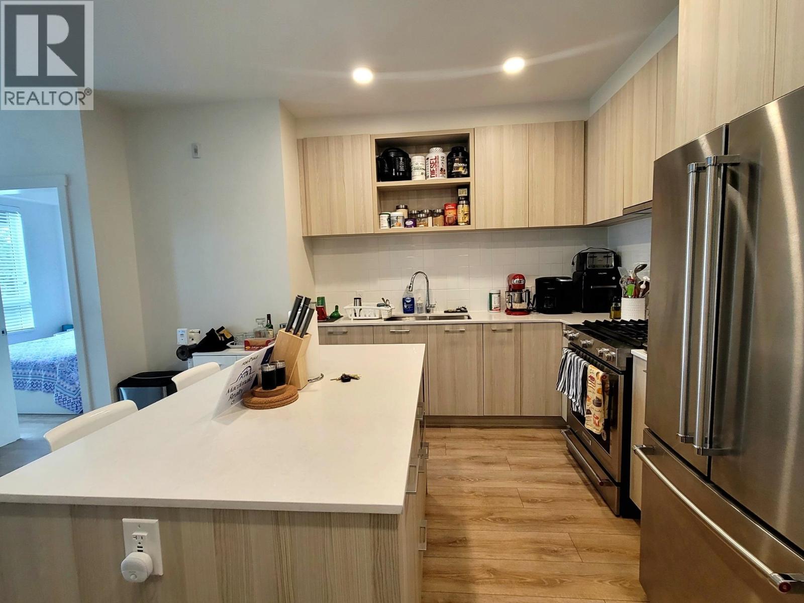 212 721 Anskar Court, Coquitlam, British Columbia  V3J 0L4 - Photo 5 - R3042458