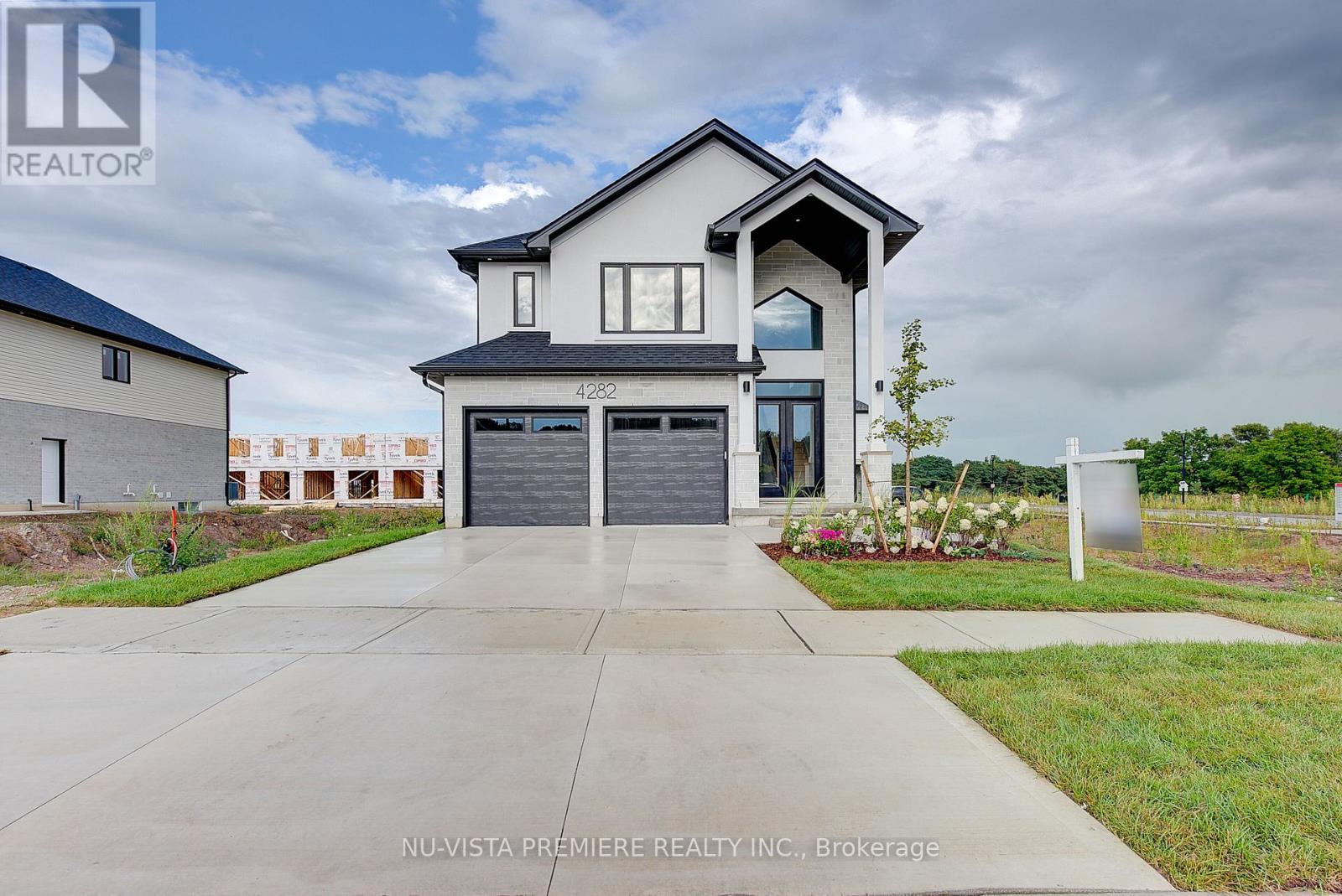 4282 Liberty Crossing, London South, Ontario  N6P 1J9 - Photo 2 - X12375864