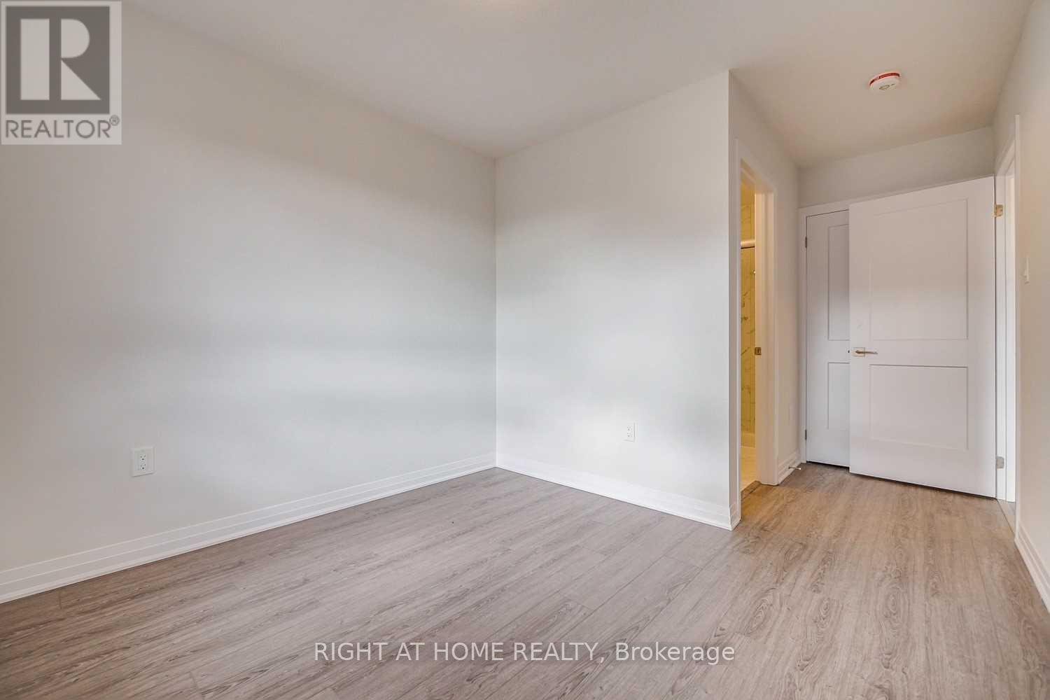 #45 - 51 Sparrow Avenue, Cambridge, Ontario  N1T 2E2 - Photo 16 - X12375846