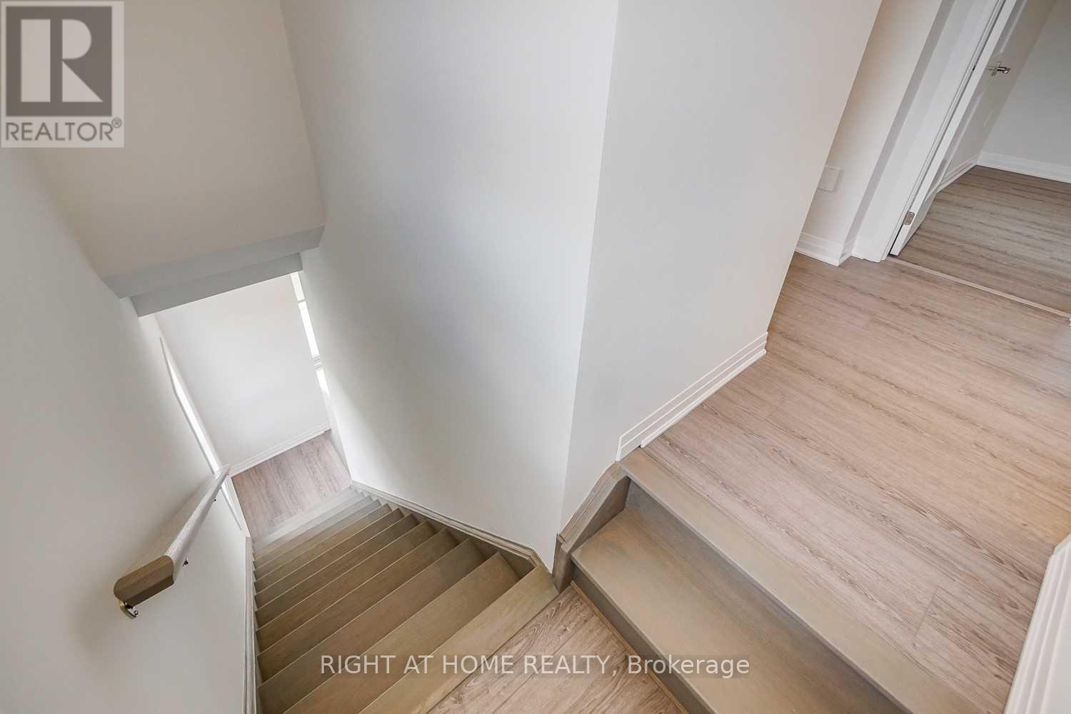 #45 - 51 Sparrow Avenue, Cambridge, Ontario  N1T 2E2 - Photo 6 - X12375846