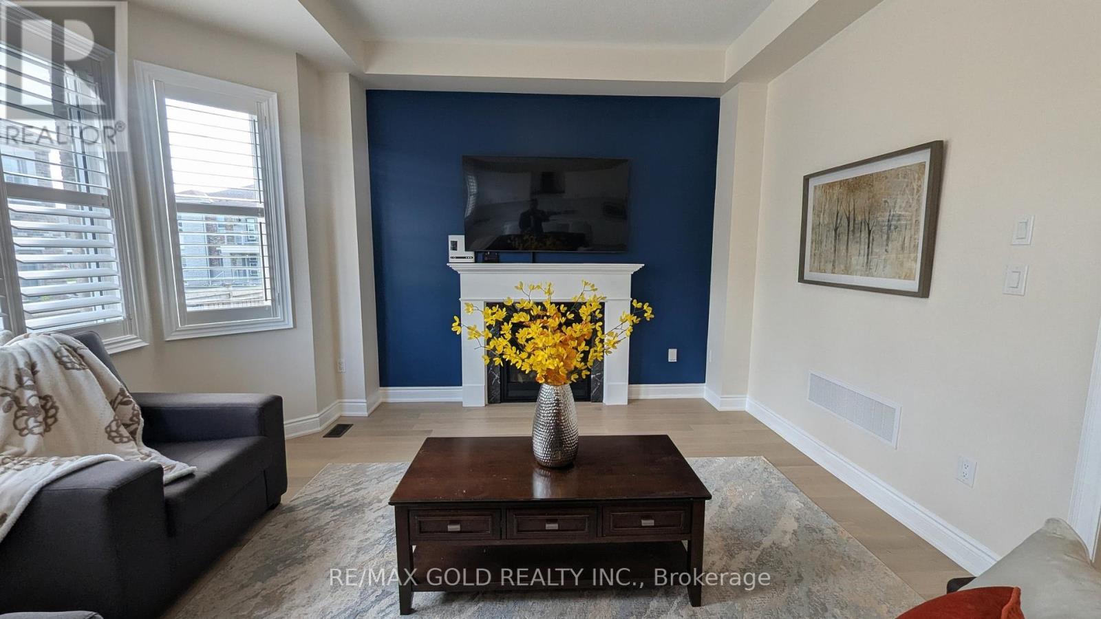 66 Granite Ridge Trail, Hamilton, Ontario  L8B 1Y5 - Photo 14 - X12375851