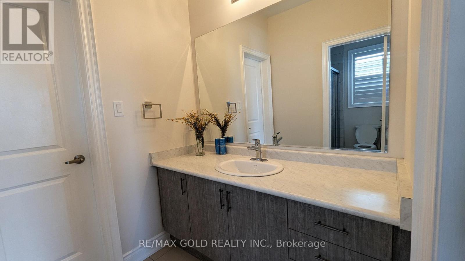 66 Granite Ridge Trail, Hamilton, Ontario  L8B 1Y5 - Photo 29 - X12375851