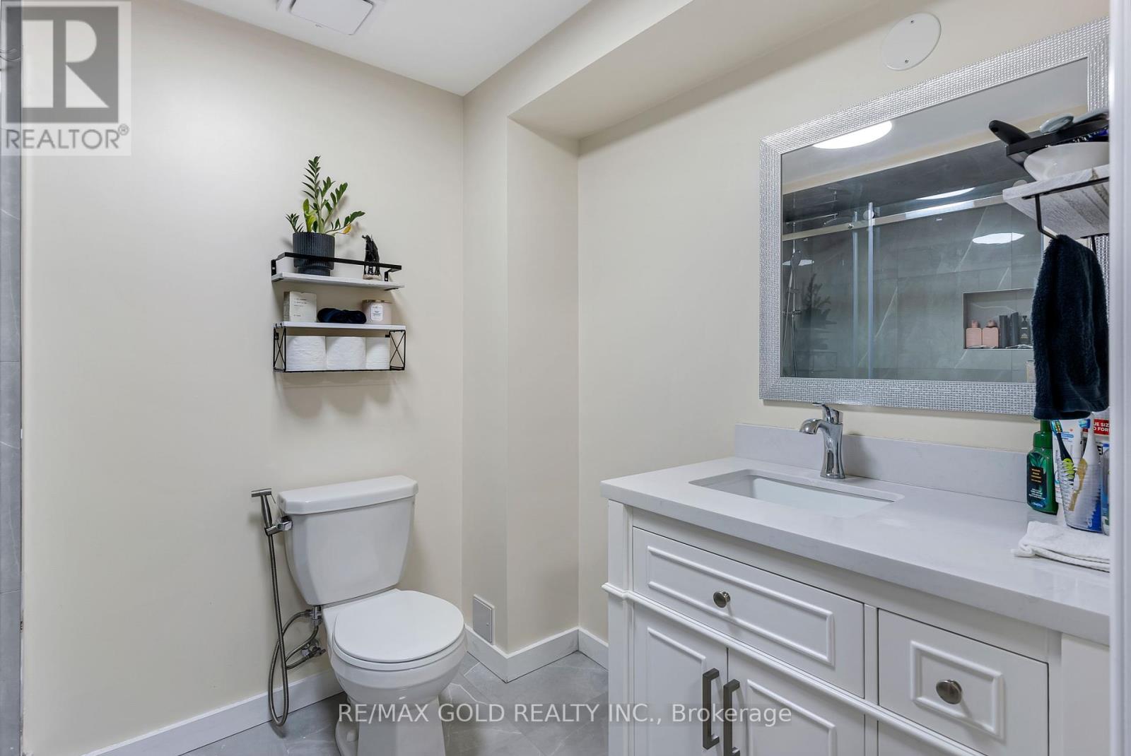 66 Granite Ridge Trail, Hamilton, Ontario  L8B 1Y5 - Photo 43 - X12375851