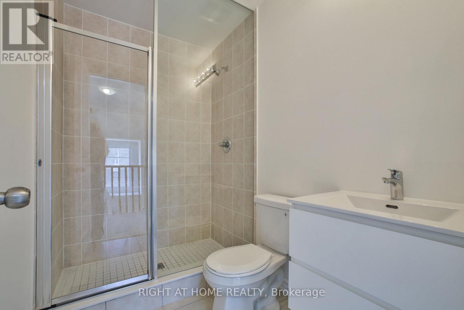 Upper - 24 Pomarine Way, Brampton, Ontario  L6X 5R6 - Photo 35 - W12373859