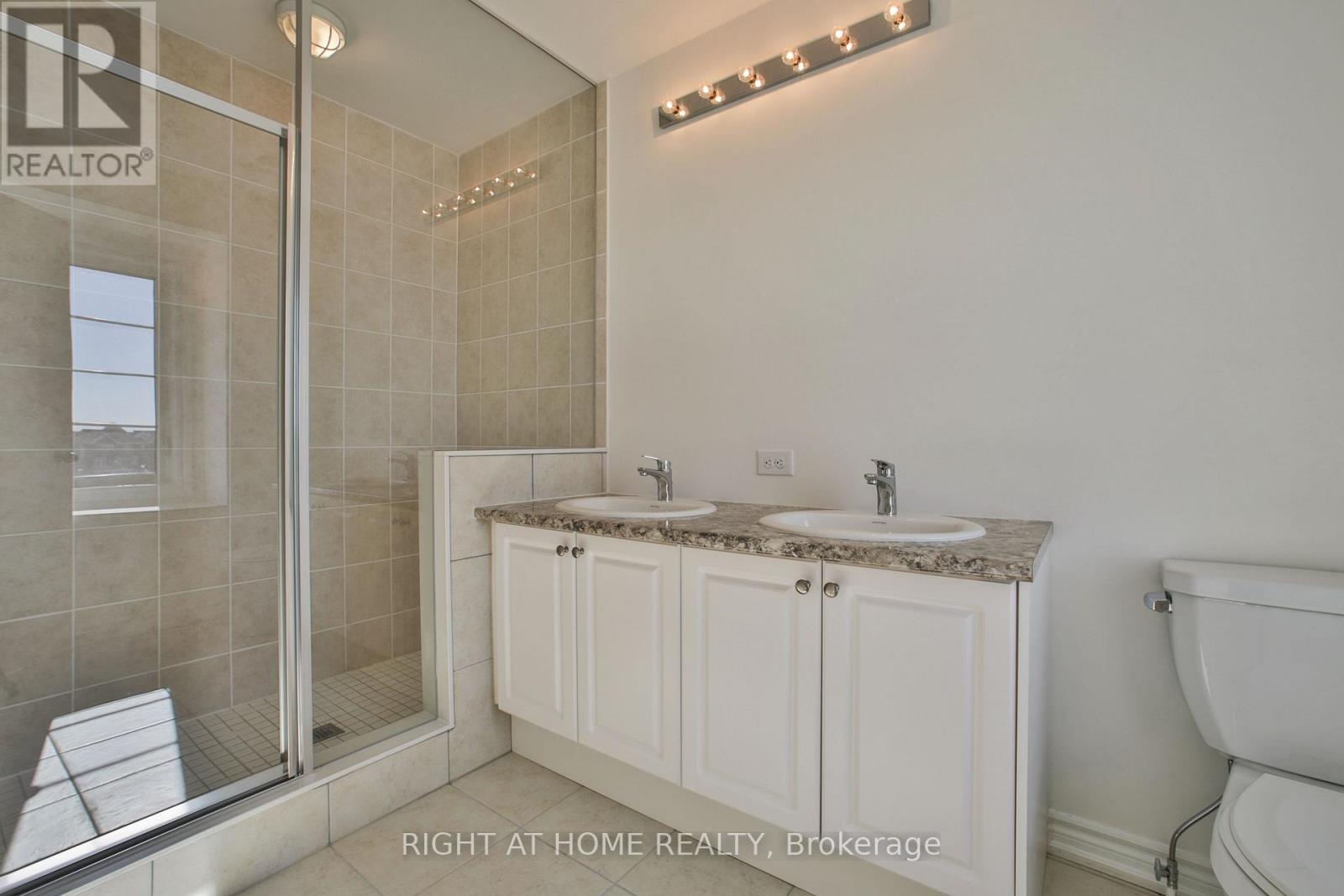 Upper - 24 Pomarine Way, Brampton, Ontario  L6X 5R6 - Photo 30 - W12373859