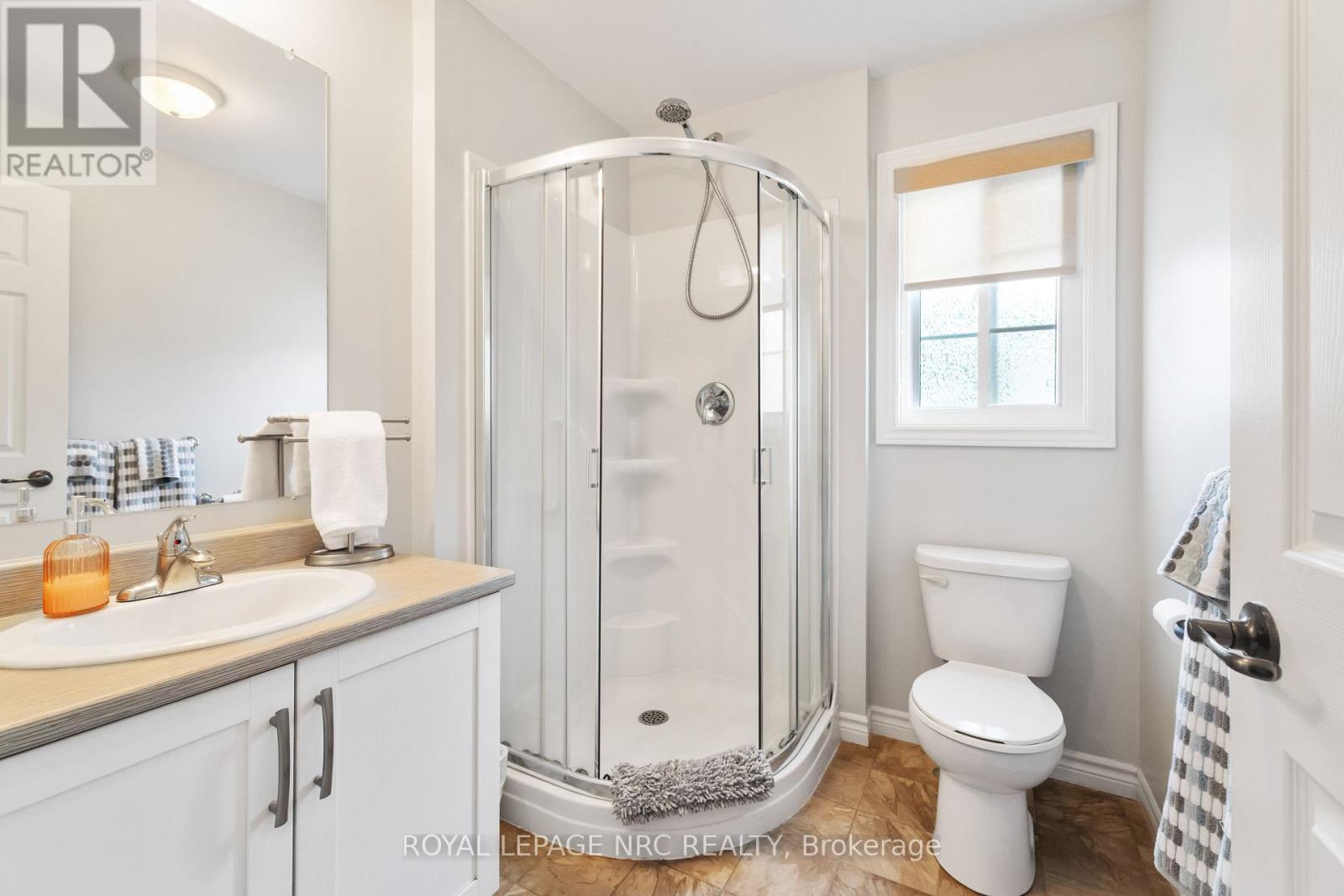 3973 Durban Lane, Lincoln, Ontario  L0R 2C0 - Photo 22 - X12367498