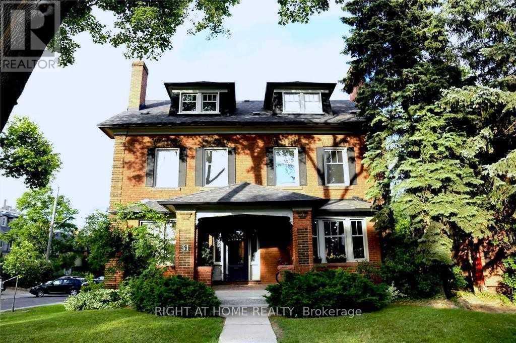 2ND FLR - 31 ORIOLE PARKWAY, Toronto, Ontario