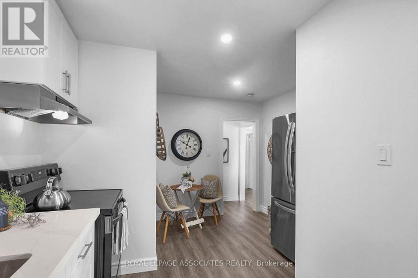 615 Perry Crescent, Oshawa, Ontario  L1J 2E4 - Photo 7 - E12375875