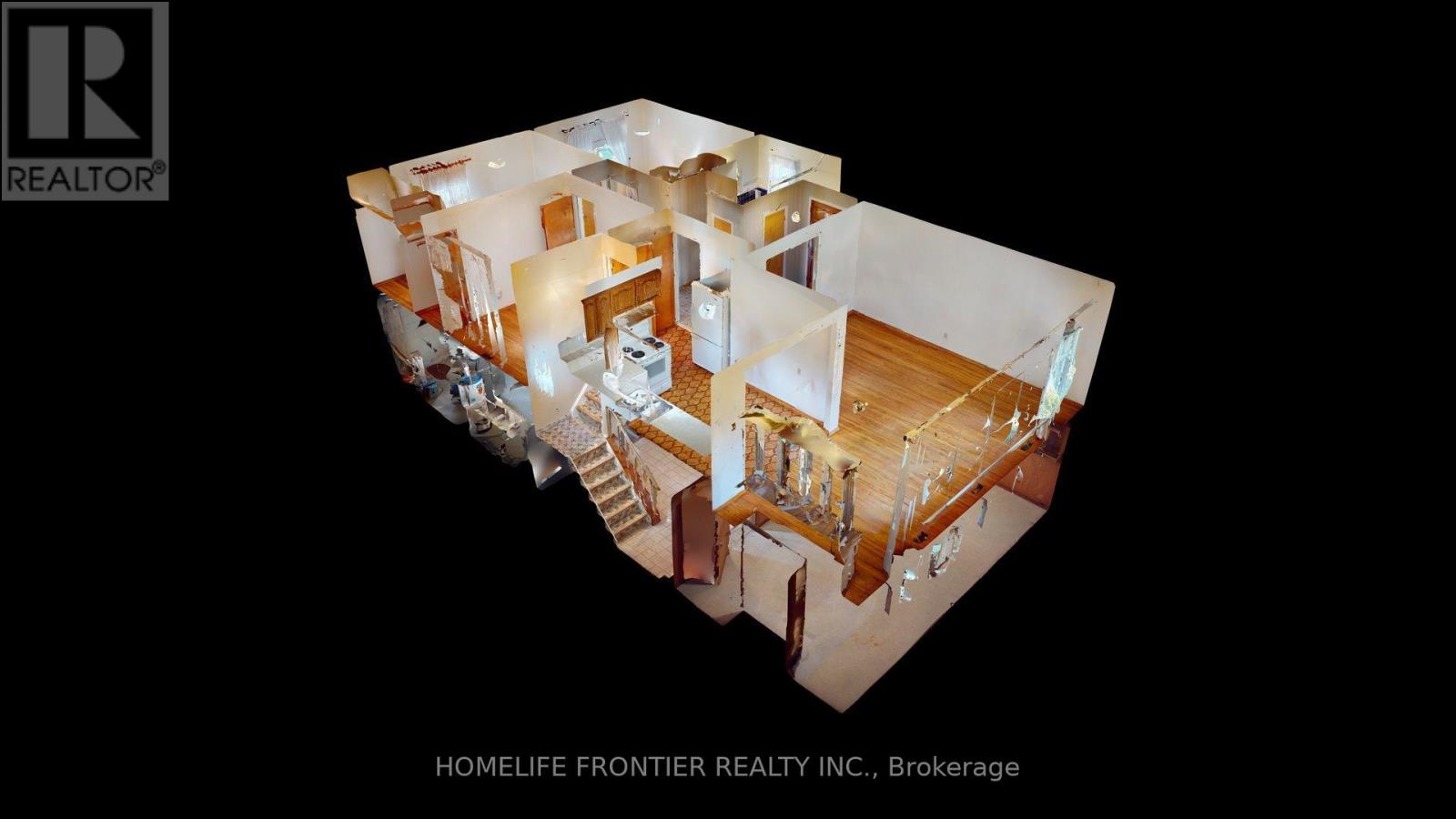 124 Wyndale Drive, Toronto, Ontario  M6L 1G3 - Photo 2 - W12375903