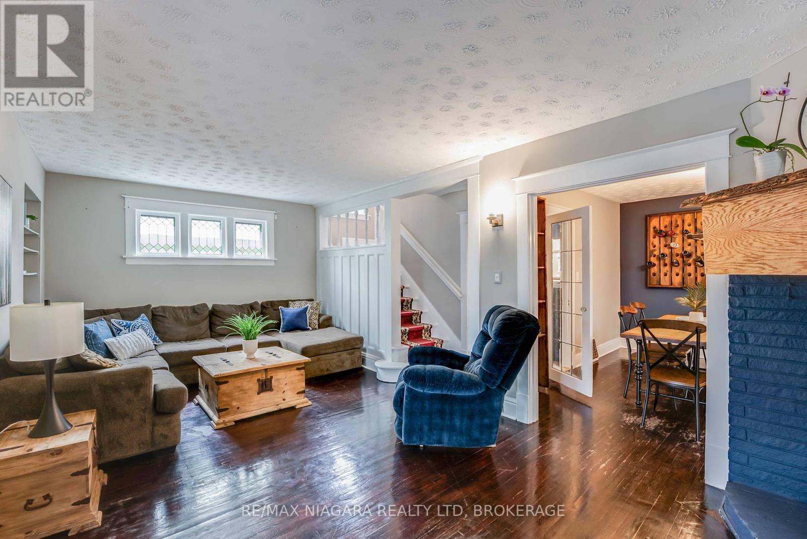 5078 Armoury Street, Niagara Falls, Ontario  L2E 1T4 - Photo 4 - X12375926