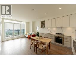 1406 585 AUSTIN AVENUE