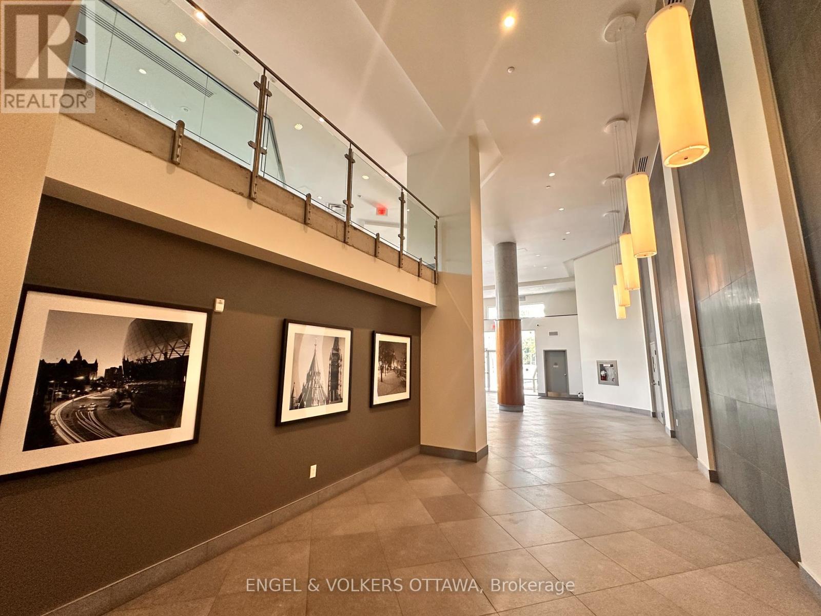 605 - 7 Marquette Avenue, Ottawa, Ontario  K1L 8A7 - Photo 33 - X12375734