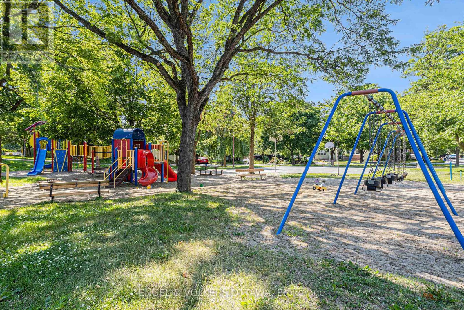 605 - 7 Marquette Avenue, Ottawa, Ontario  K1L 8A7 - Photo 36 - X12375734