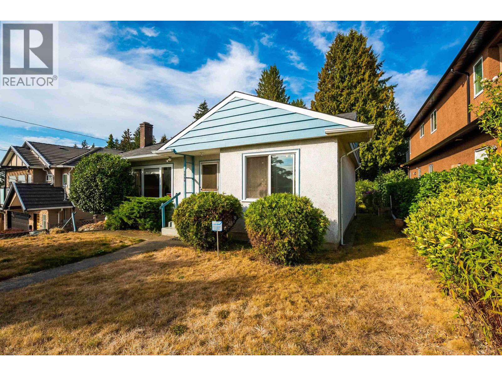 7989 Mcgregor Avenue, Burnaby, British Columbia  V5J 4H4 - Photo 10 - R3042666