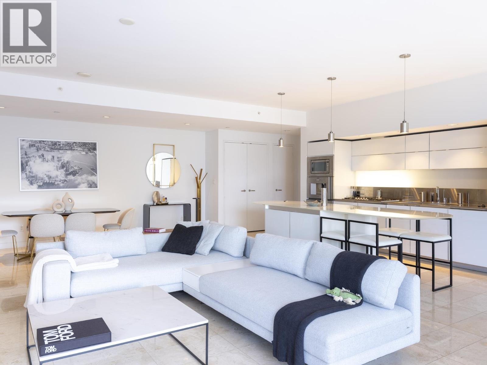 2106 838 W HASTINGS STREET, Vancouver, British Columbia