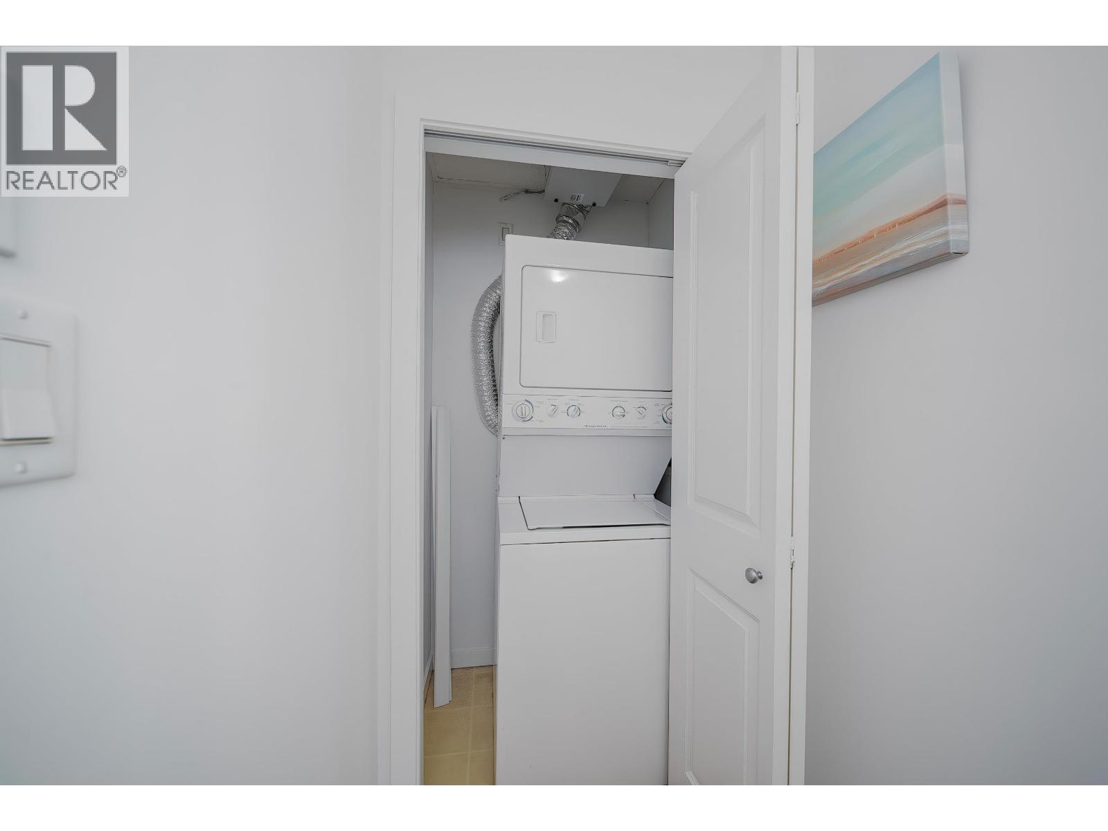 708 1068 W Broadway, Vancouver, British Columbia  V6B 1E6 - Photo 11 - R3042138