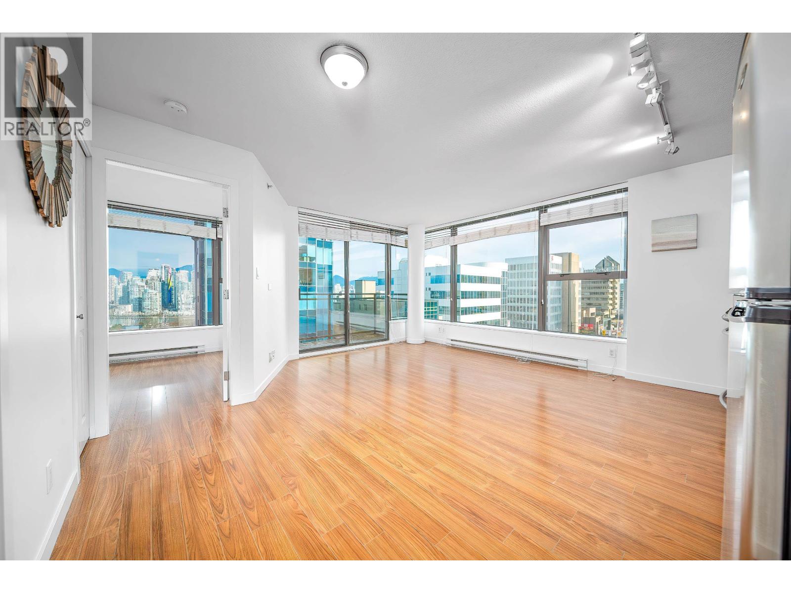 708 1068 W Broadway, Vancouver, British Columbia  V6B 1E6 - Photo 5 - R3042138