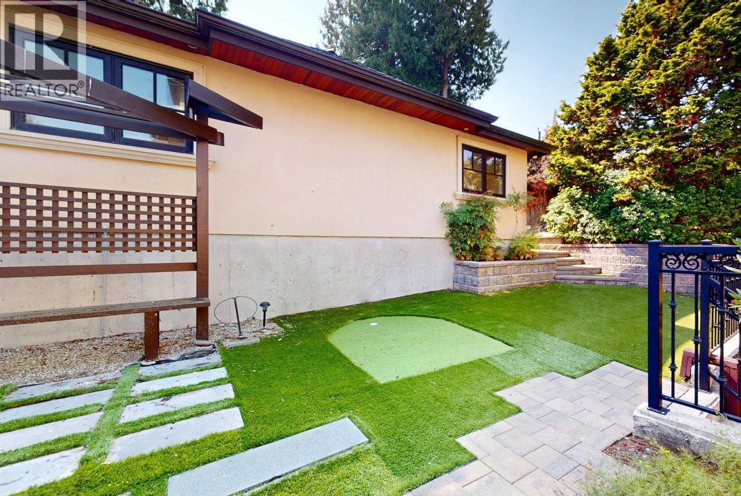 2930 W 29th Avenue, Vancouver, British Columbia  V6L 1Y4 - Photo 37 - R3042103