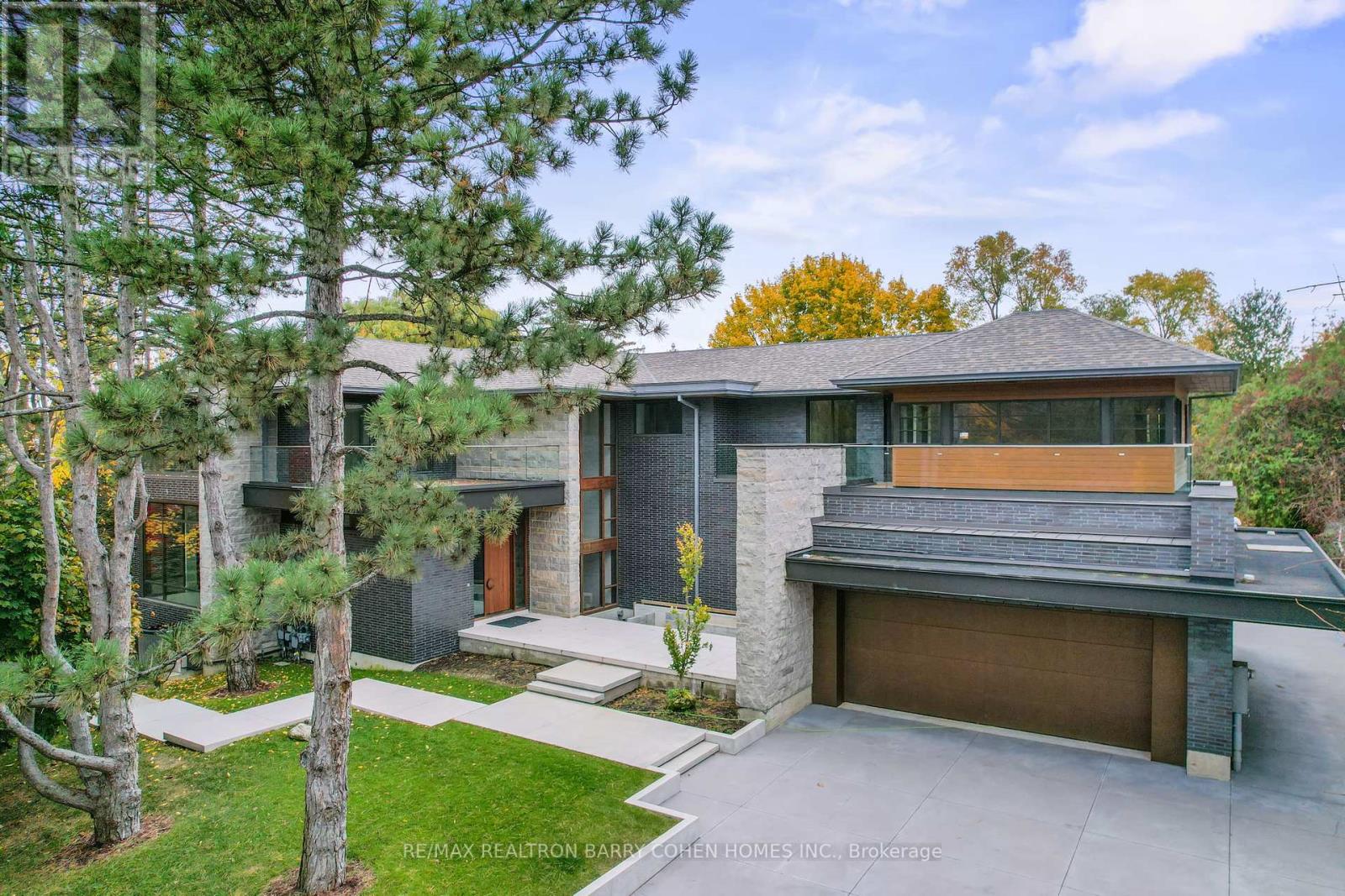 103 Old Colony Road, Toronto, Ontario  M2L 2K3 - Photo 1 - C12375924