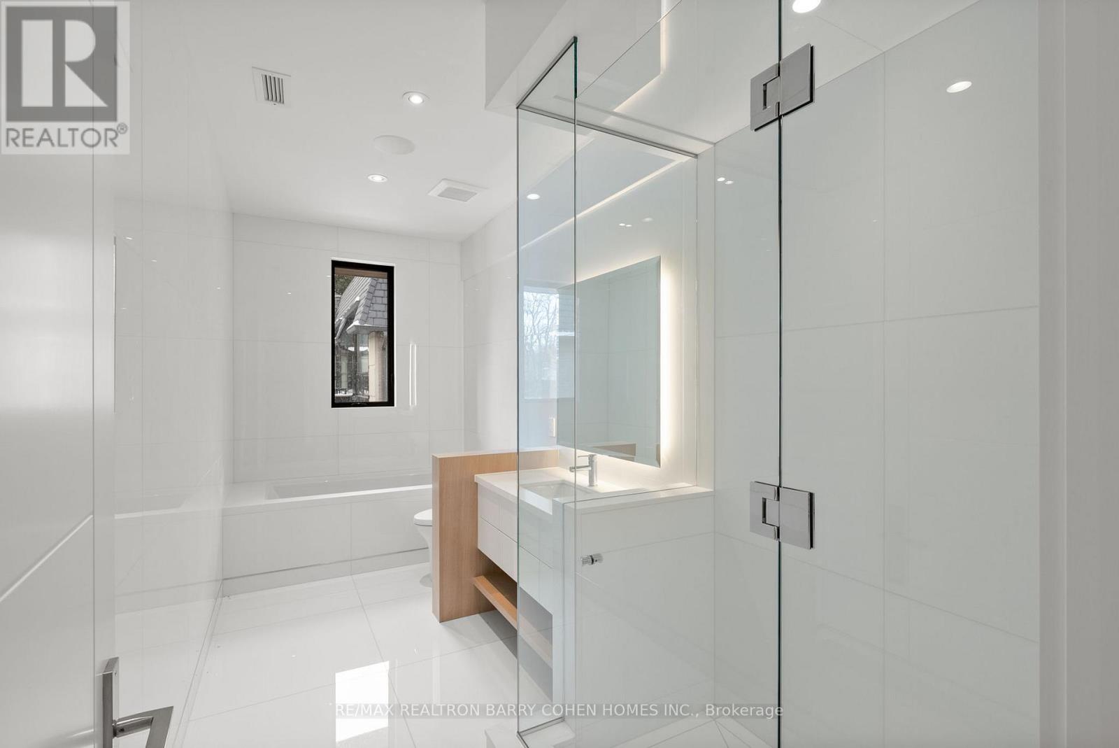 103 Old Colony Road, Toronto, Ontario  M2L 2K3 - Photo 29 - C12375924