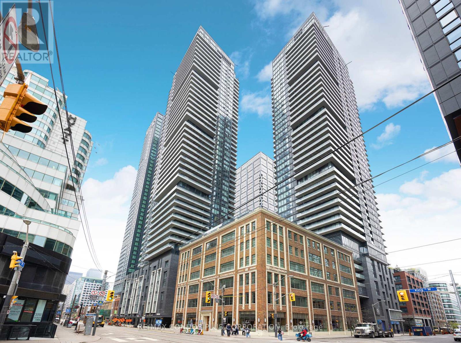 5303 - 125 BLUE JAYS WAY, Toronto, Ontario