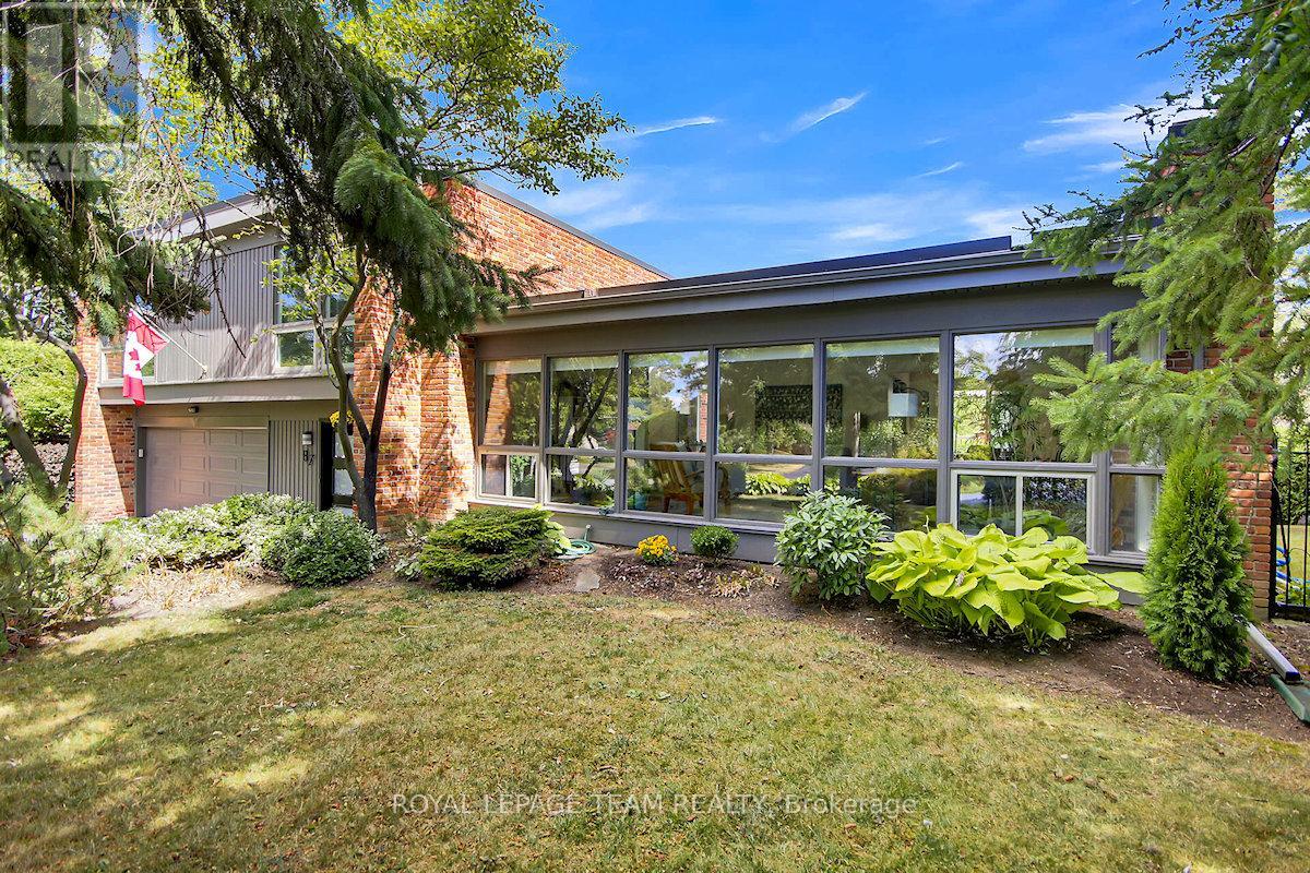 87 Pentland Place, Ottawa, Ontario  K2K 1V9 - Photo 6 - X12375939