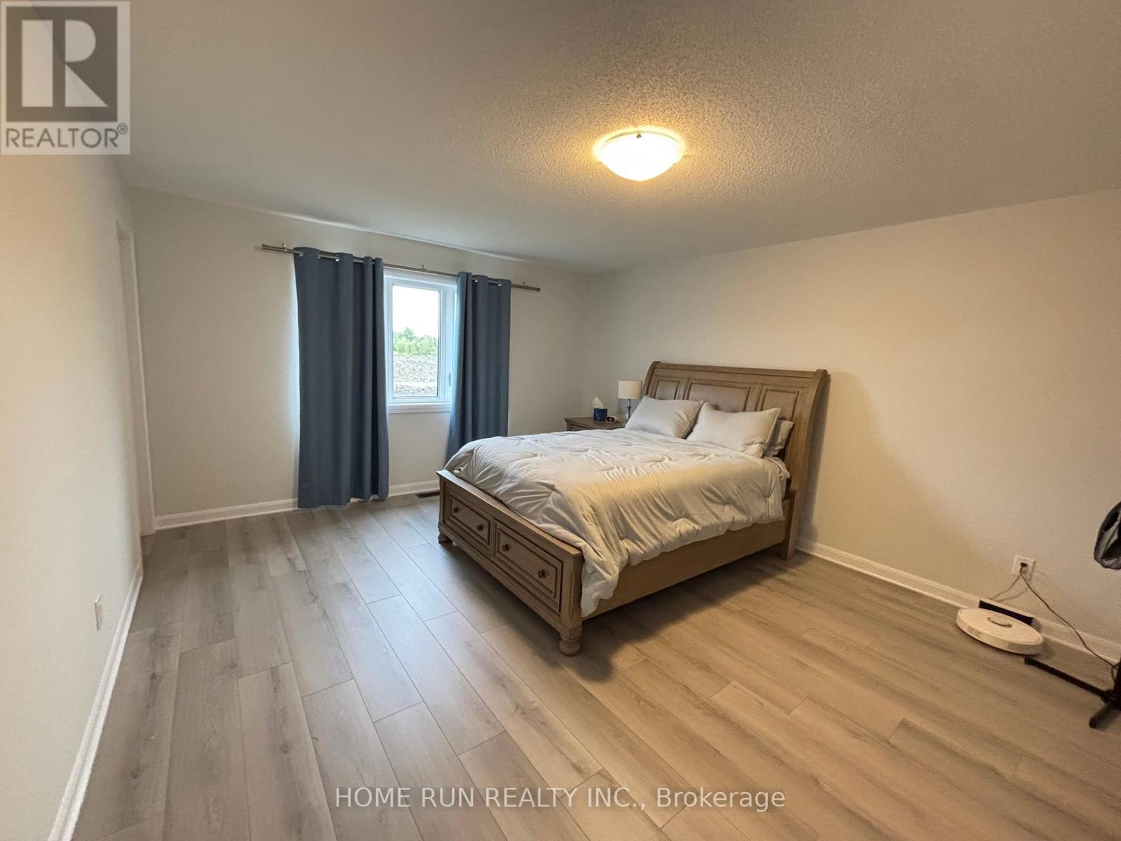 235 Elsie Macgill Walk, Ottawa, Ontario  K2W 0L4 - Photo 11 - X12375944