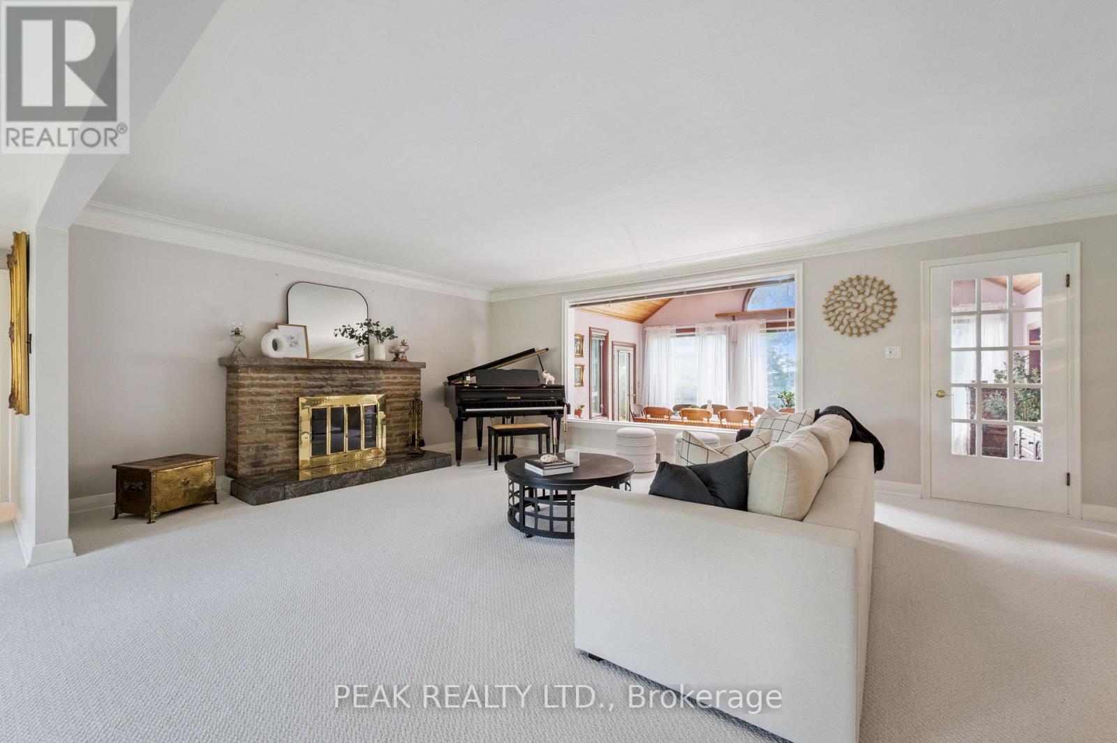 91 Limerick Drive, Kitchener, Ontario  N2P 2G9 - Photo 10 - X12375918