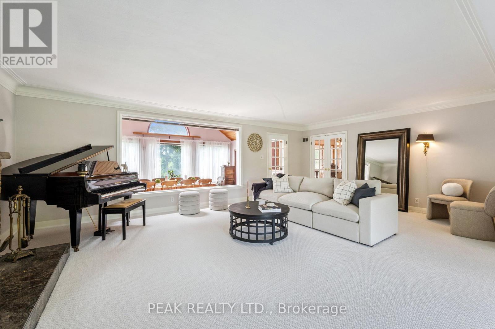 91 Limerick Drive, Kitchener, Ontario  N2P 2G9 - Photo 12 - X12375918