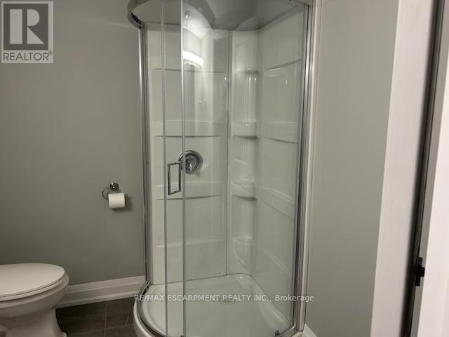 699 Ninth Avenue, Hamilton, Ontario  L8T 2A1 - Photo 5 - X12375931