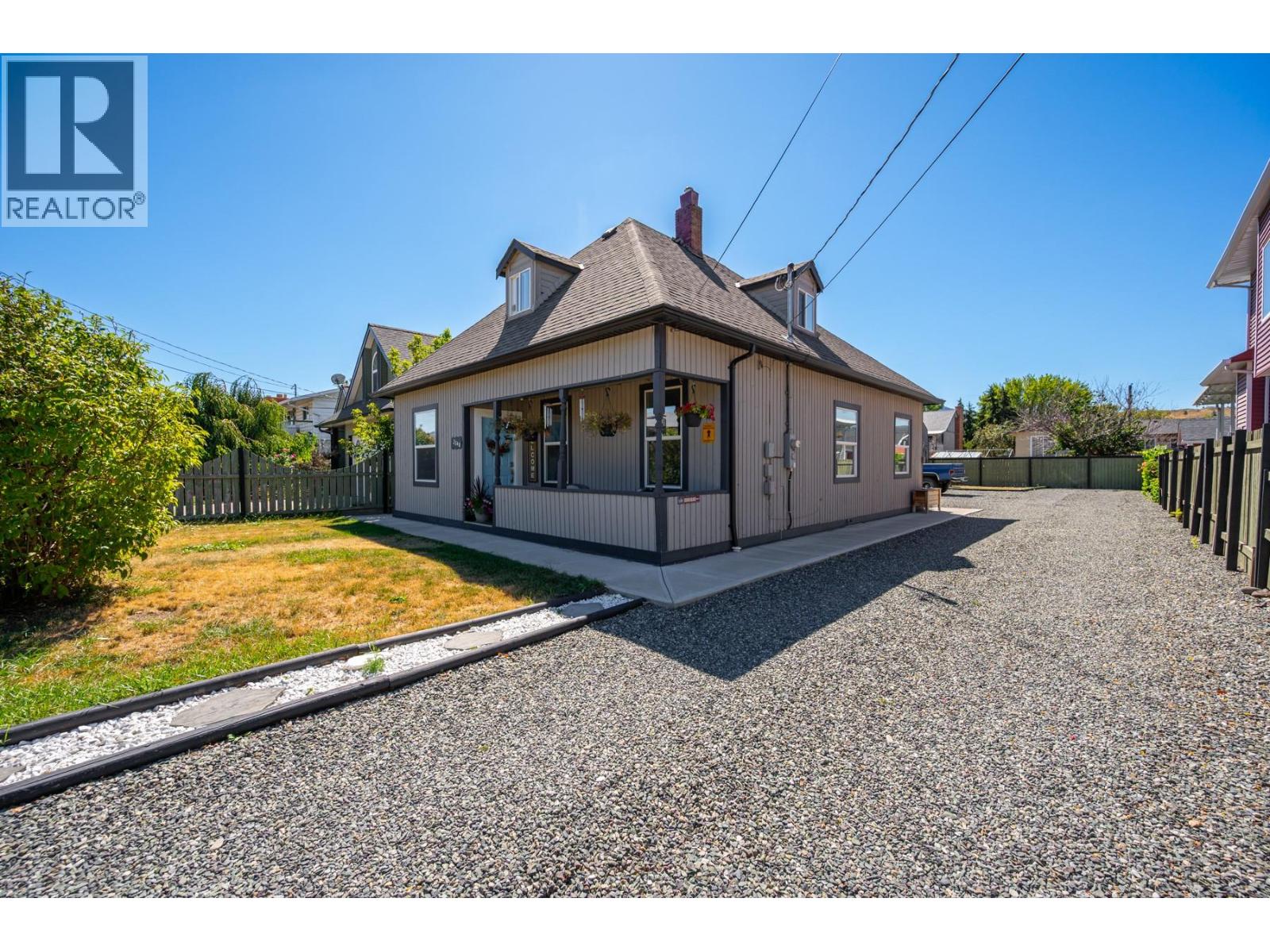 2540 Coldwater Avenue, Merritt, British Columbia  V1K 1B8 - Photo 2 - 10358926