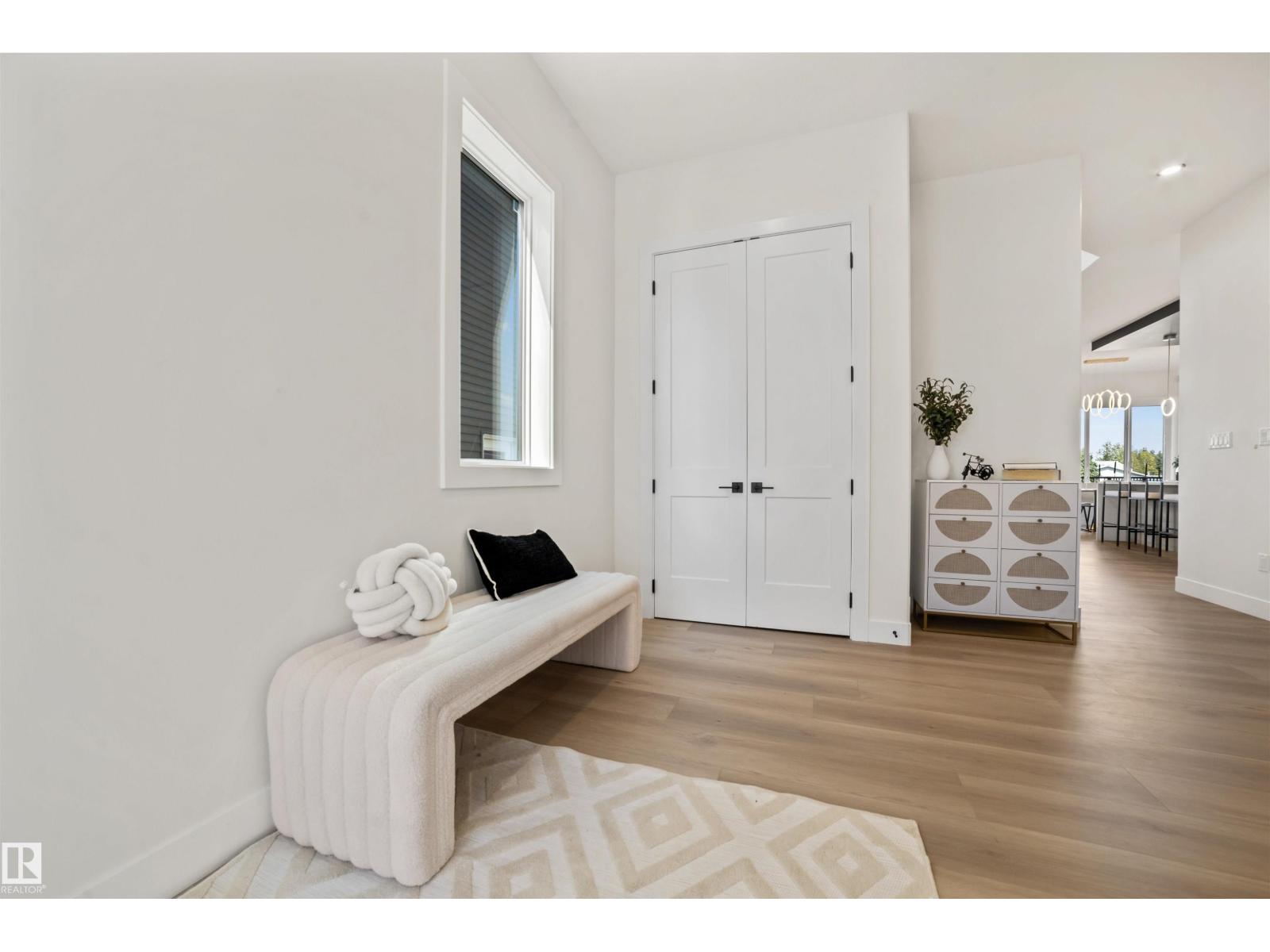 724 166 Av Ne, Edmonton, Alberta  T5Y 4J1 - Photo 3 - E4455719