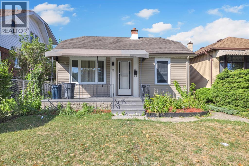 MLS# 25022010: 1757 PIERRE, Windsor, Canada