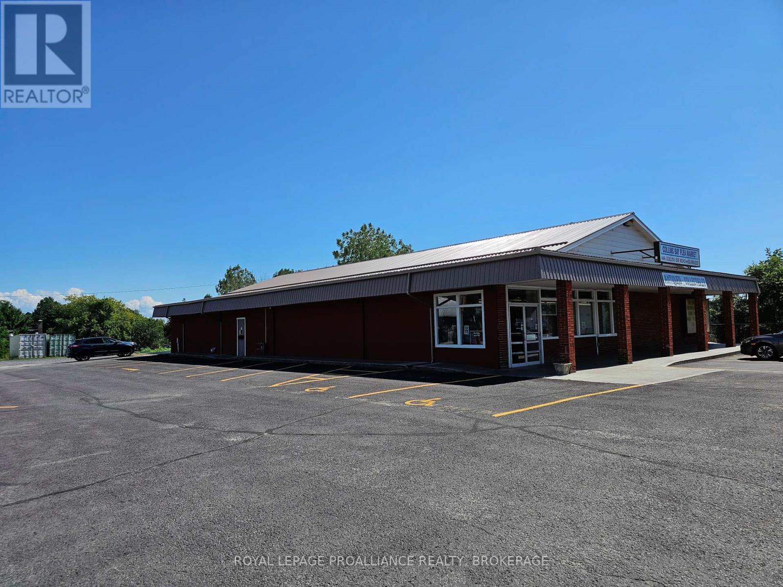 666 Collins Bay Road, Kingston, Ontario  K7M 7E9 - Photo 2 - X12375565