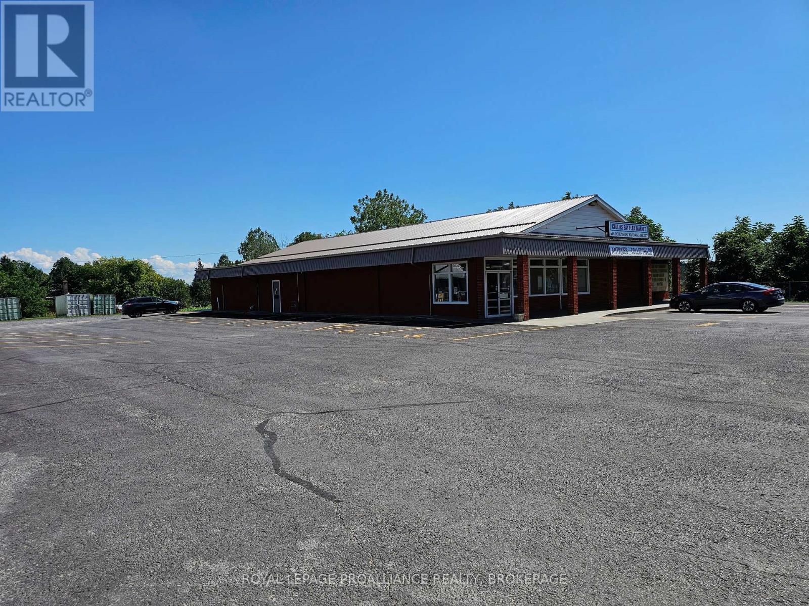 666 Collins Bay Road, Kingston, Ontario  K7M 7E9 - Photo 6 - X12375565