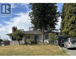 22023 LOUGHEED HIGHWAY, Maple Ridge, British Columbia