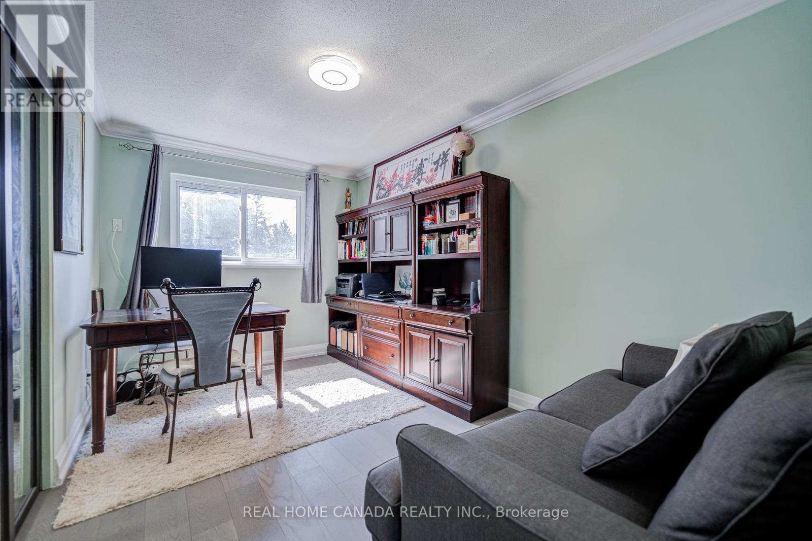 29 Ellesboro Drive, Mississauga, Ontario  L5N 1C3 - Photo 30 - W12375197