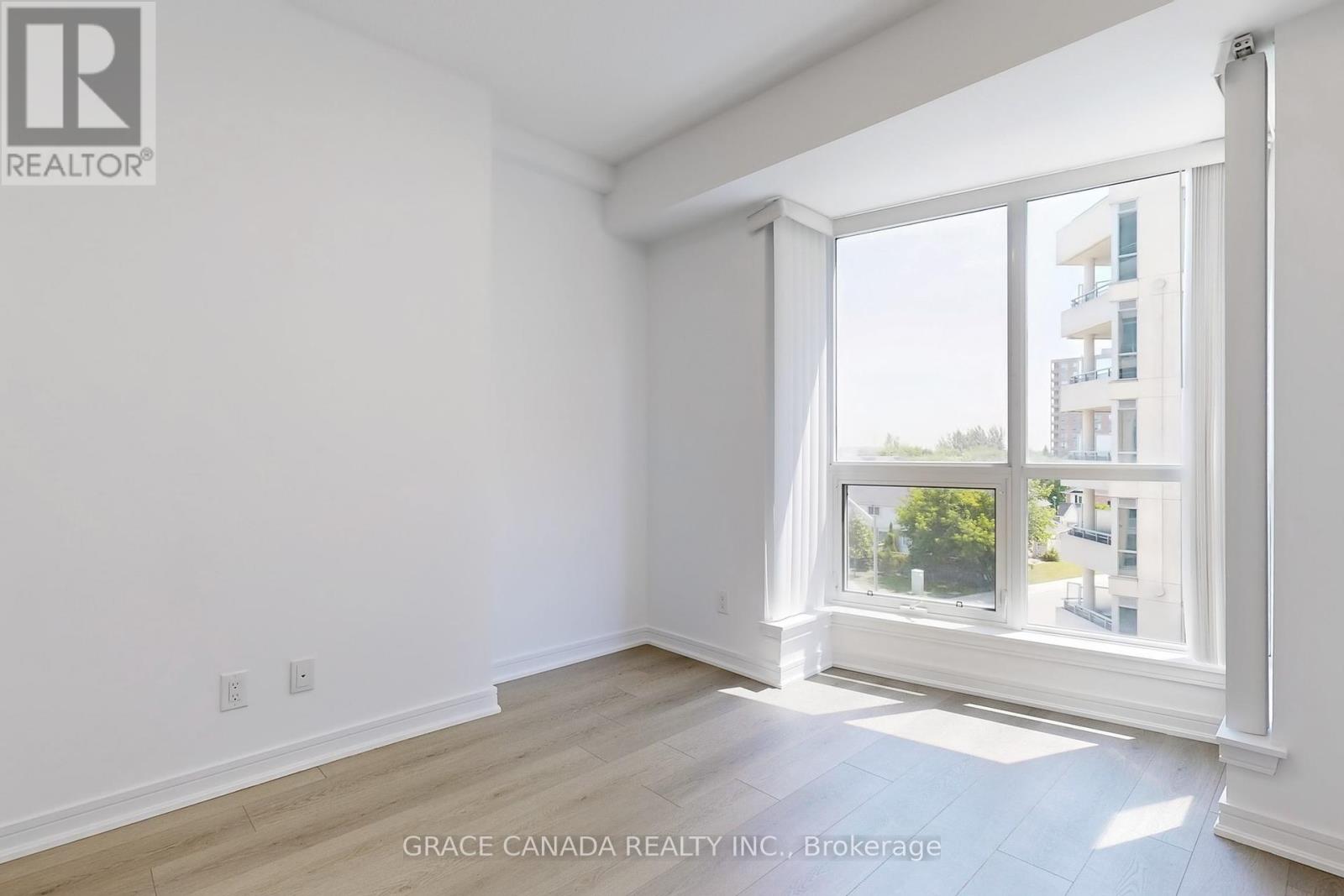 409 - 9205 Yonge Street, Richmond Hill, Ontario  L4C 1V5 - Photo 21 - N12375963