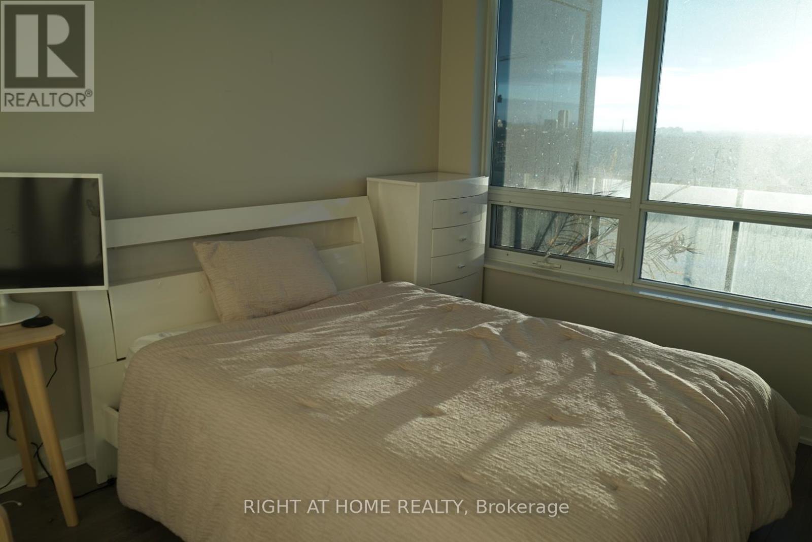 1104 - 36 Park Lawn Road, Toronto, Ontario  M8V 0E5 - Photo 14 - W12351242