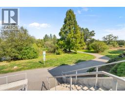 8 10800 NO. 5 ROAD, Richmond, British Columbia