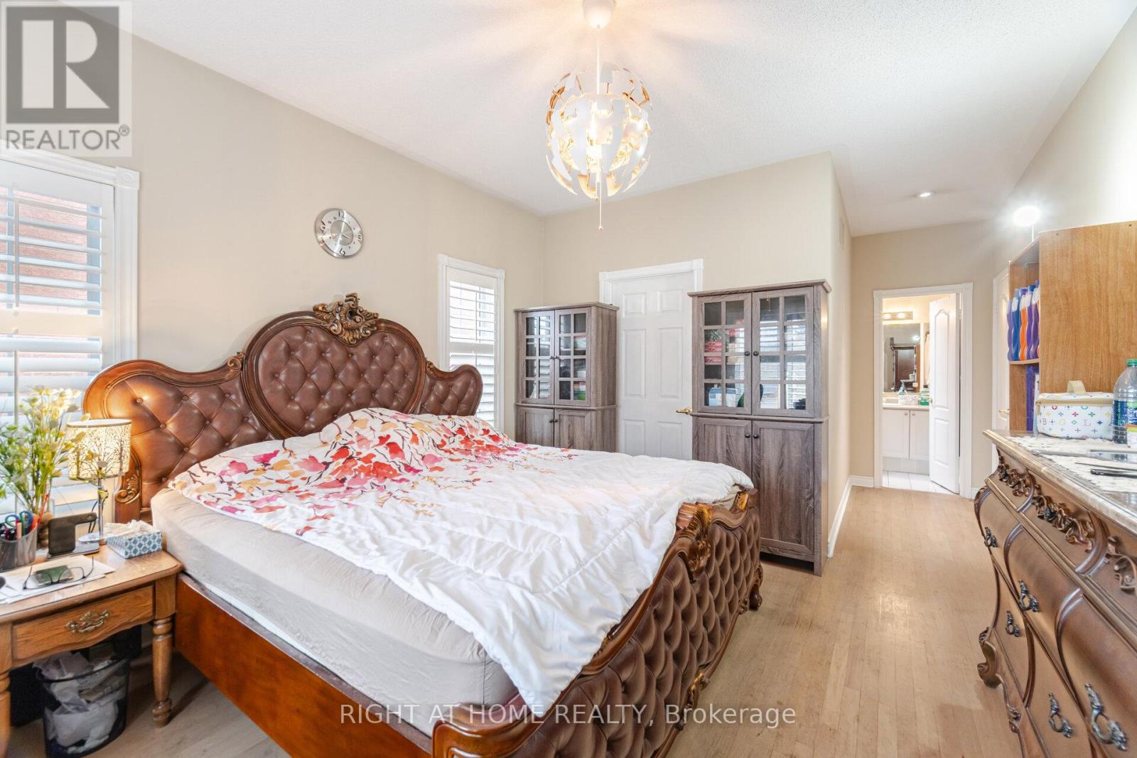 257 Anthony Avenue, Mississauga, Ontario  L4Z 3V4 - Photo 16 - W12375945