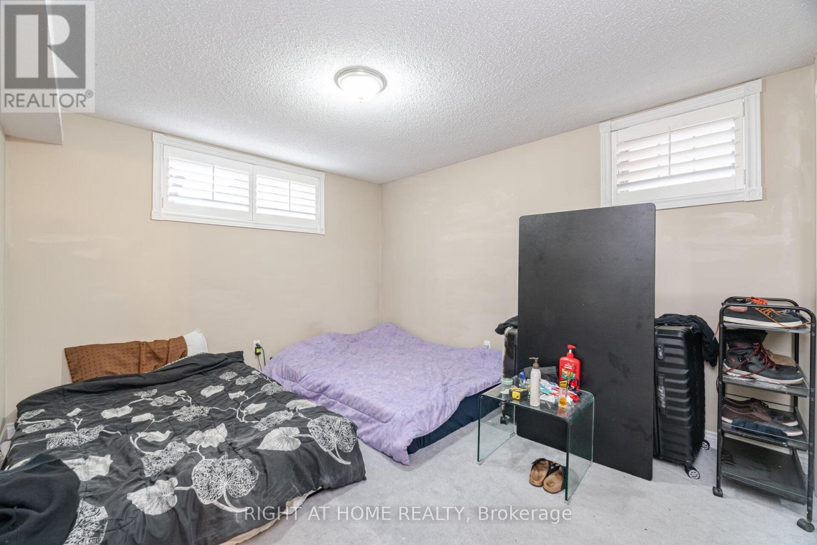 257 Anthony Avenue, Mississauga, Ontario  L4Z 3V4 - Photo 33 - W12375945