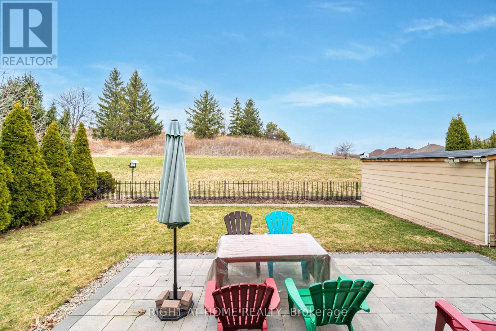 257 Anthony Avenue, Mississauga, Ontario  L4Z 3V4 - Photo 37 - W12375945