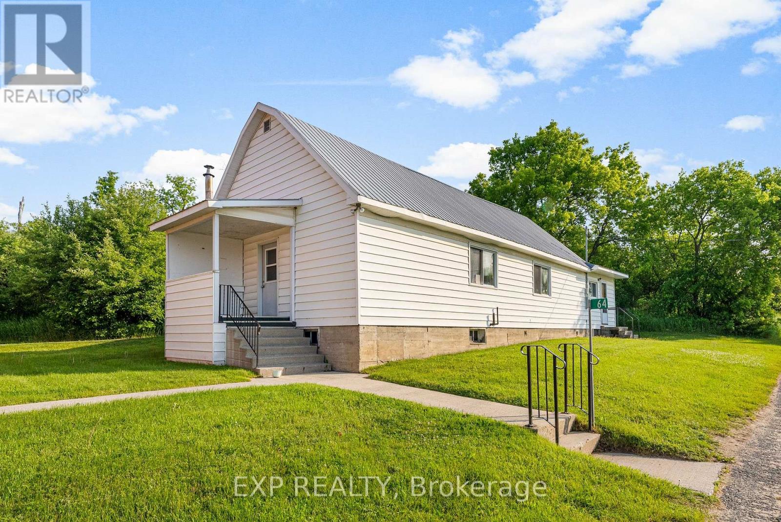 64 Malloch Street, Admaston/bromley, Ontario  K0J 1S0 - Photo 9 - X12375987