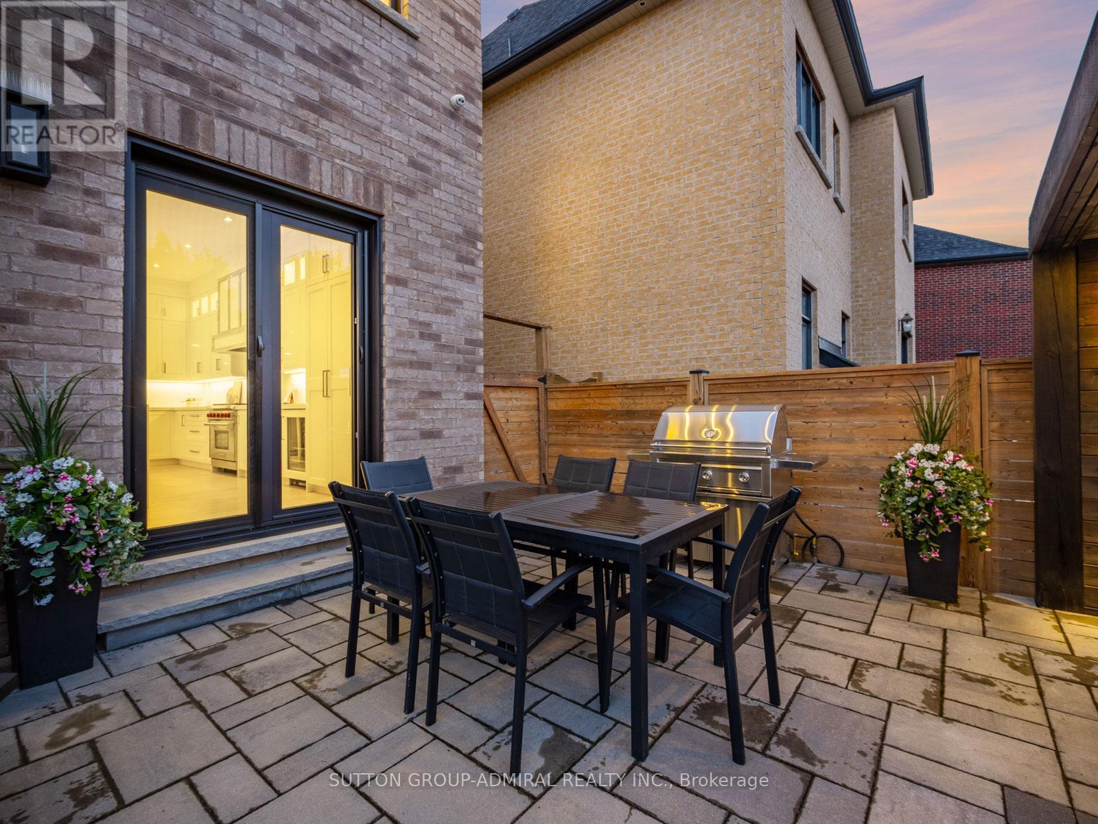 29 Kylemount Court, Vaughan, Ontario  L4J 0E6 - Photo 40 - N12373610