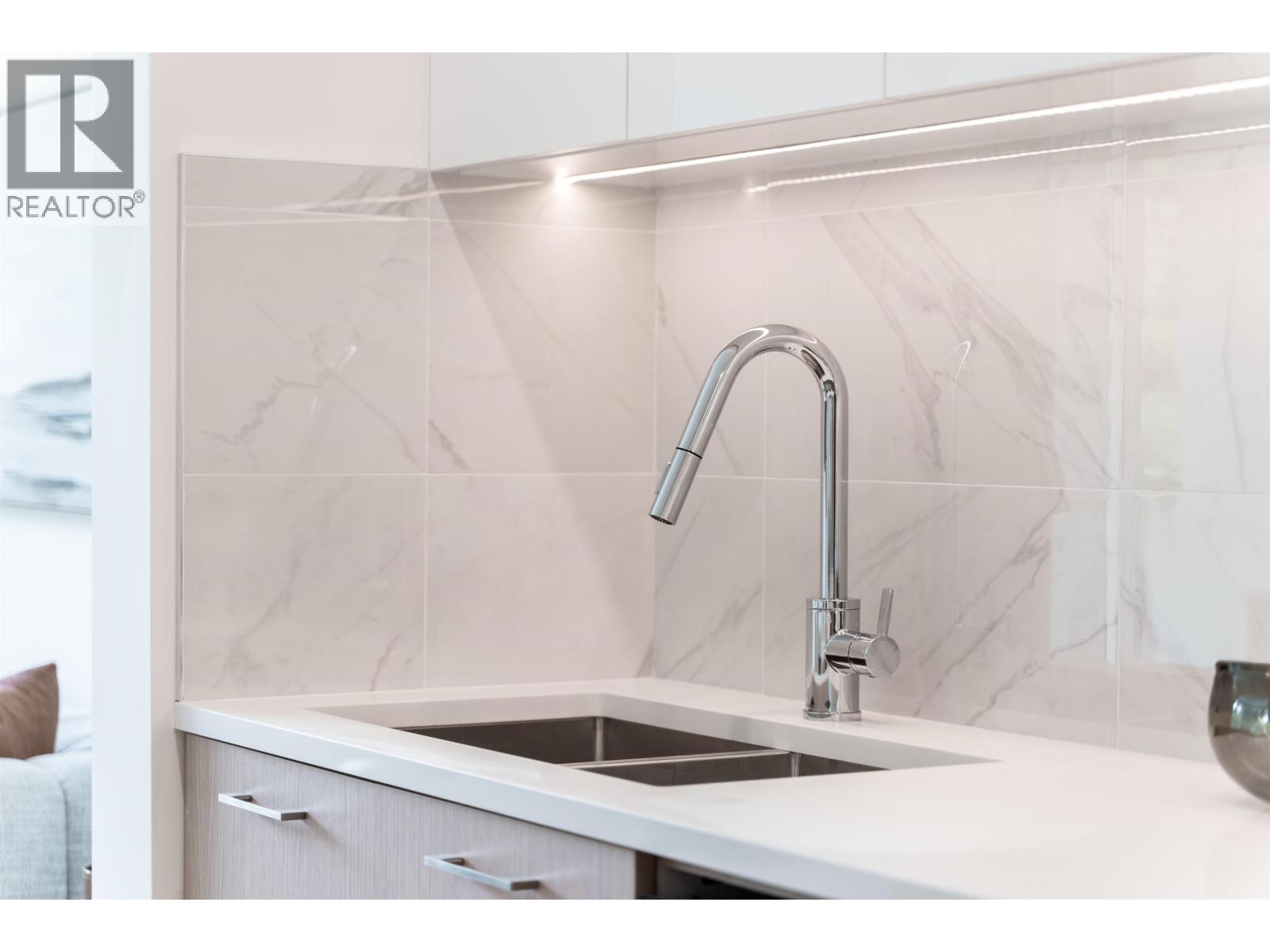 512 150 James Road, Port Moody, British Columbia  V0V 0V0 - Photo 7 - R3042705