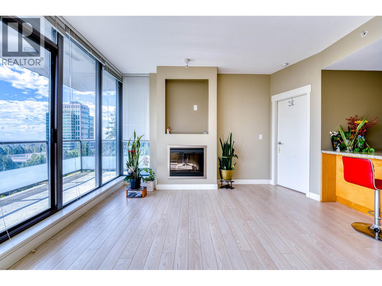 1208 7088 18th Avenue, Burnaby, British Columbia  V3N 0A2 - Photo 12 - R3042714